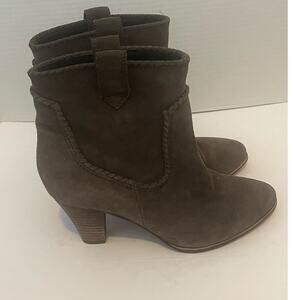 Womens Karl Lagerfeld Provence Grey Suede Ankle Winter Fall Booties Boot Size 8M